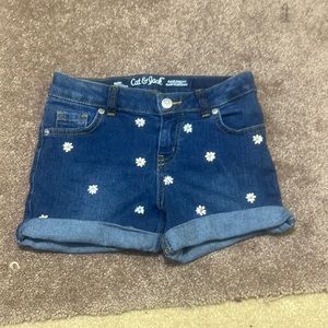 Cat & Jack Flower Denim Cut Off Shorts M (7-8)